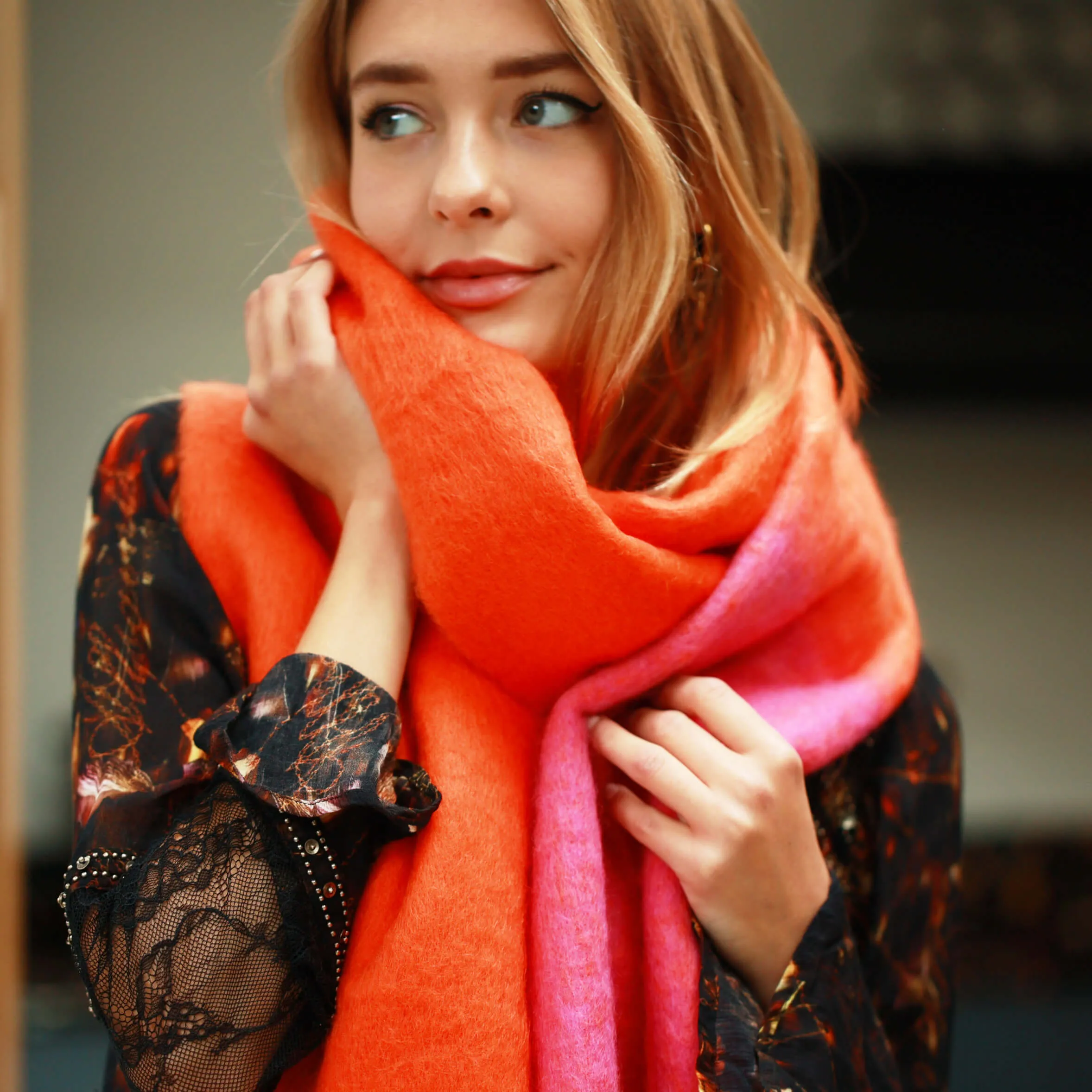 100% Certified Recycled Chunky Knit Oversized Ombre Scarf