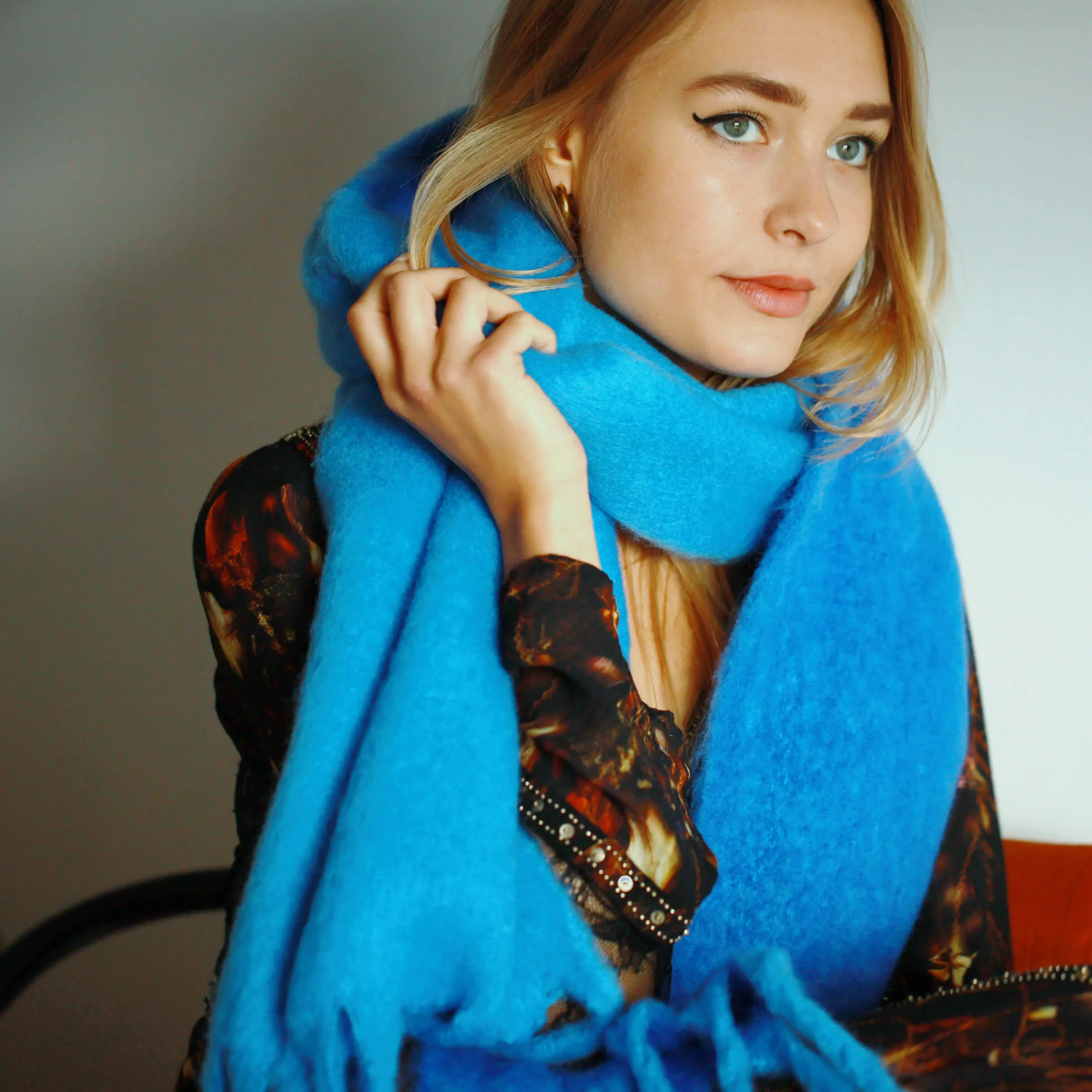 100% Certified Recycled Chunky Knit Oversized Ombre Scarf
