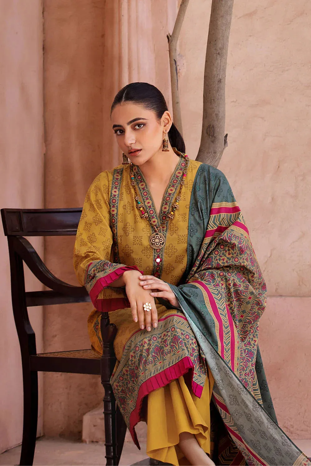 3PC Printed Unstitched Lawn Suit KLA-2688