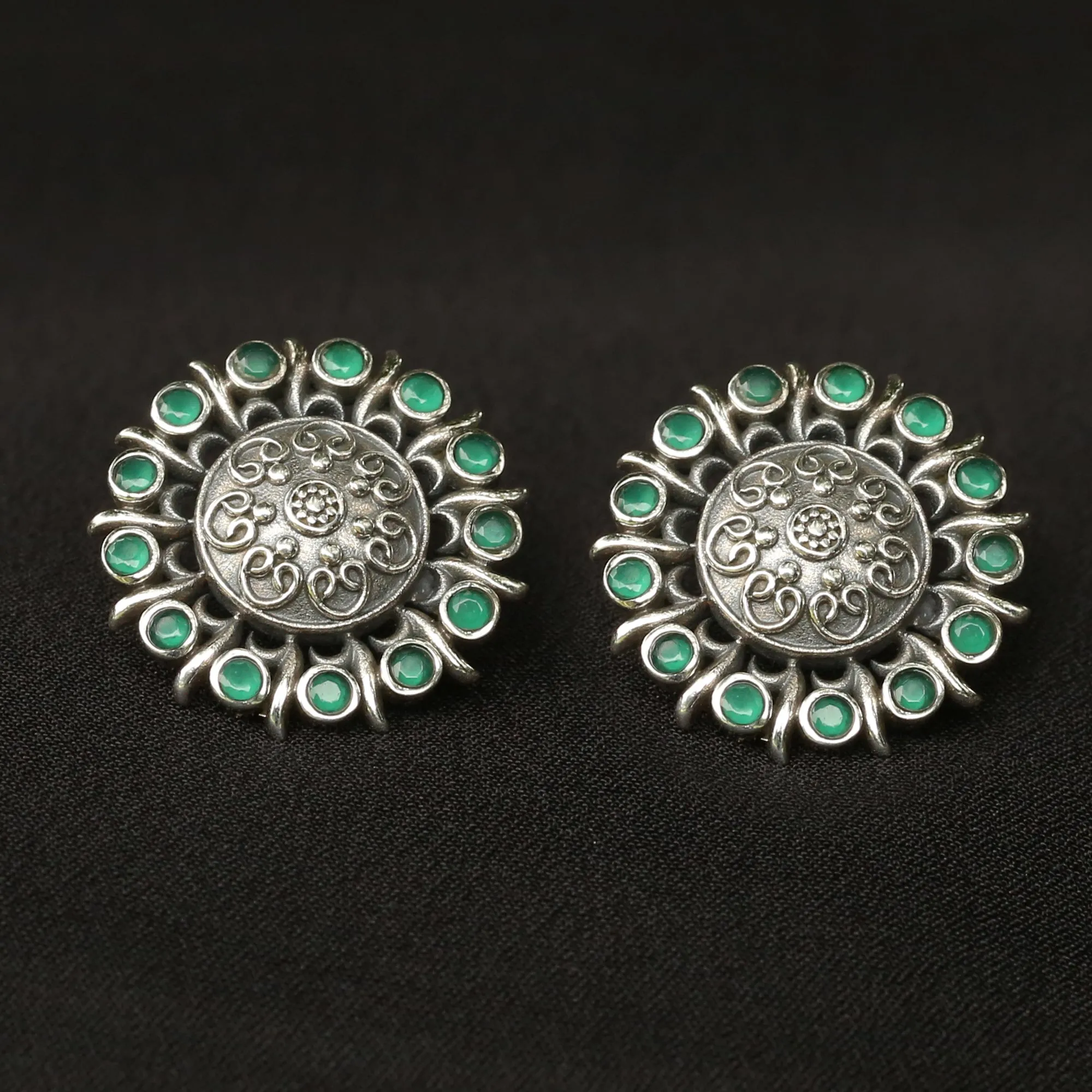 925 Silver Antique Look Green Stud