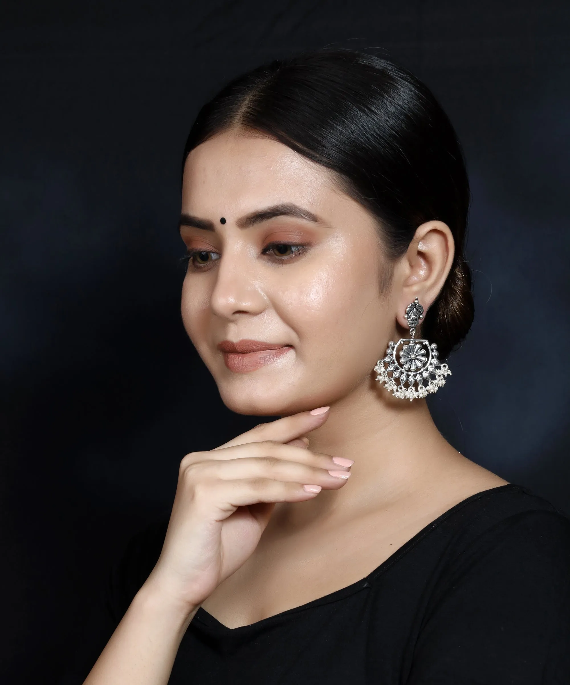 925 Silver Antique Look Handmade Earring with Fresh Water Pearl Hanging