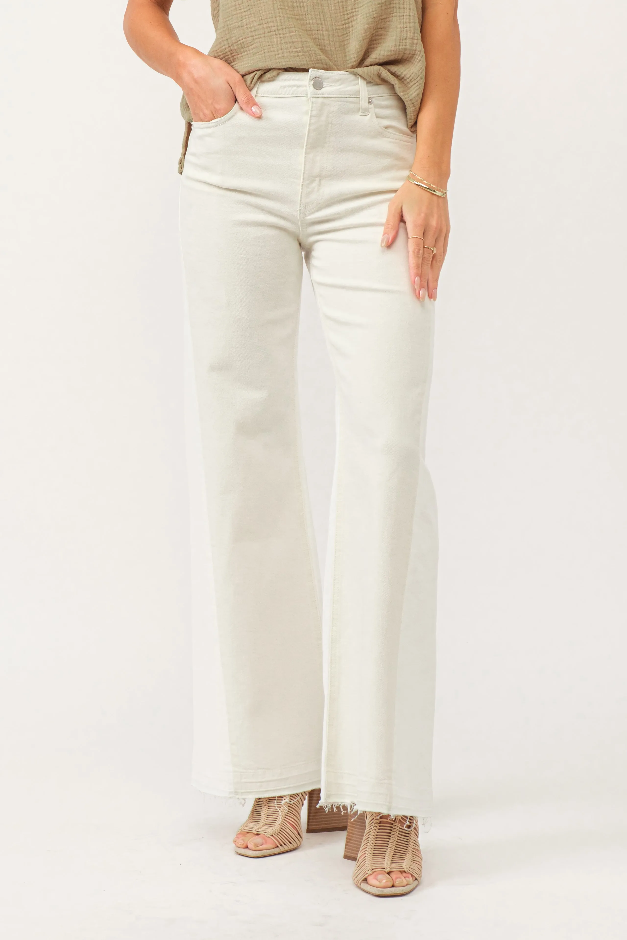 |FINAL SALE| DJ Fiona Wide Leg Jean- Wheat/White