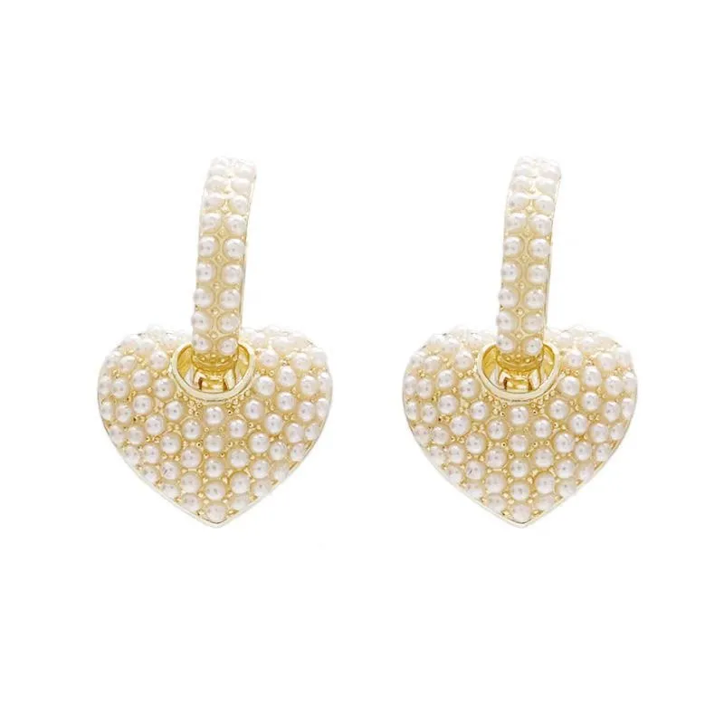 Heart-shaped Gold Earrings with White Mini Pearls