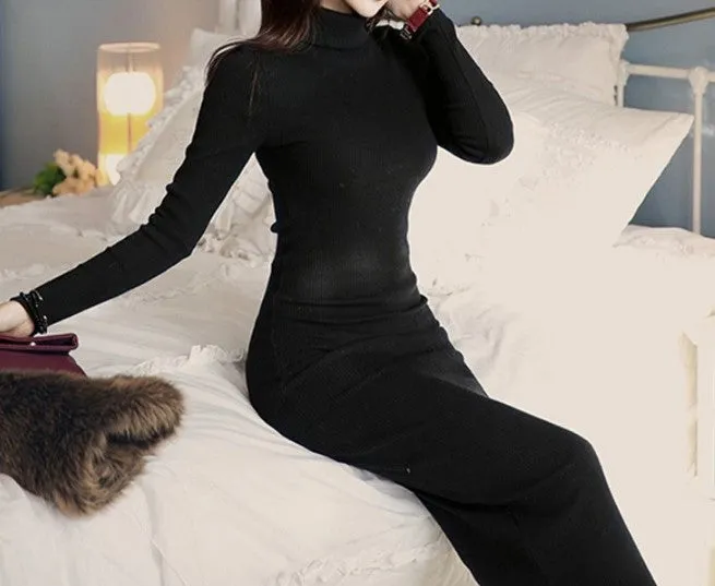 Knitted Turtleneck Maxi Dress With Long Sleeves
