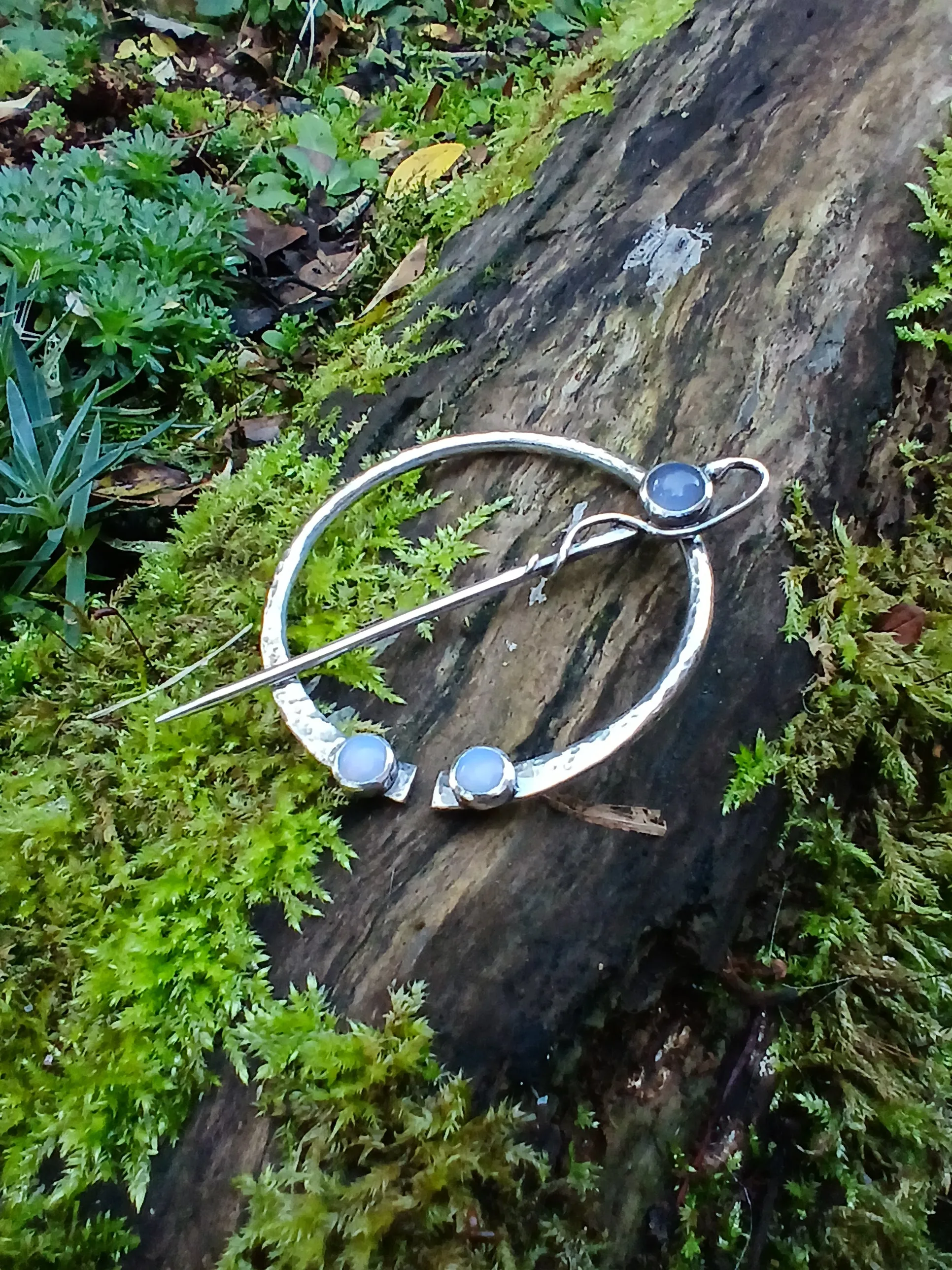 Lantern Flower Penannular Shawl Pin