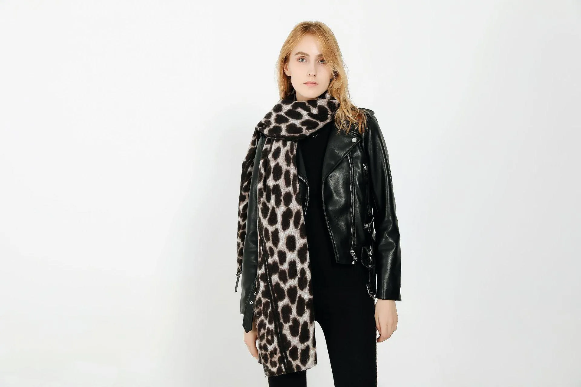 Leopard-print cashmere scarf shawl