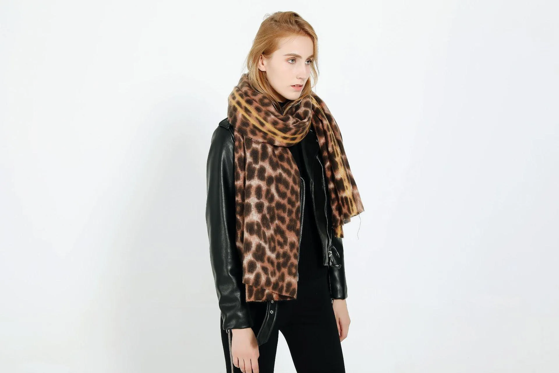 Leopard-print cashmere scarf shawl