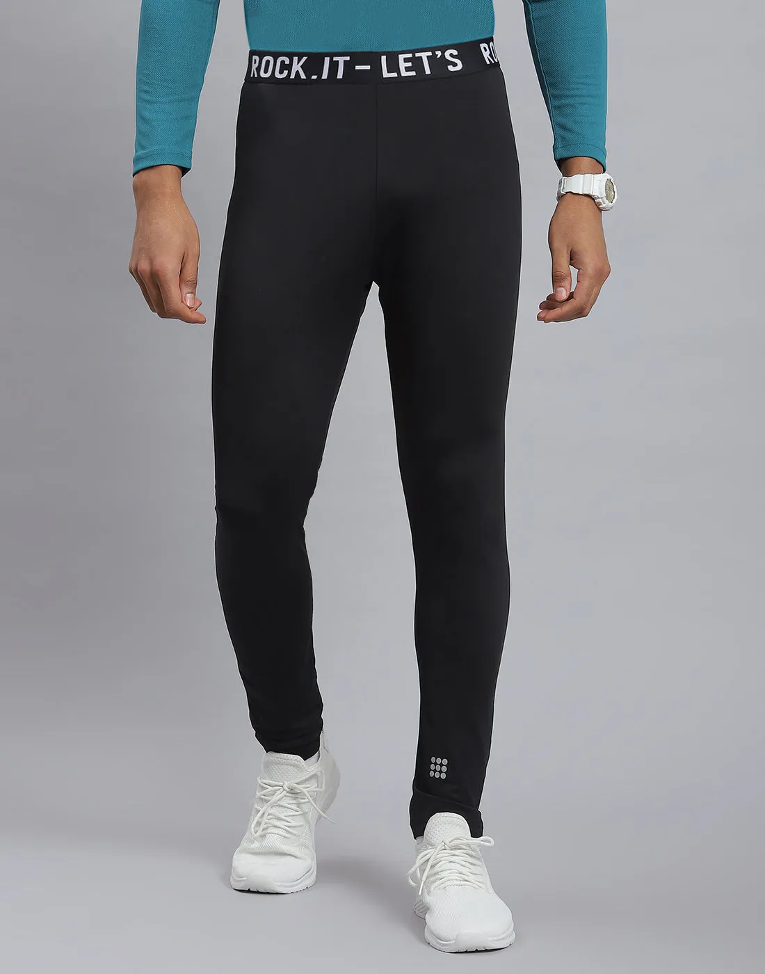 Men Black Solid Regular Fit Tights