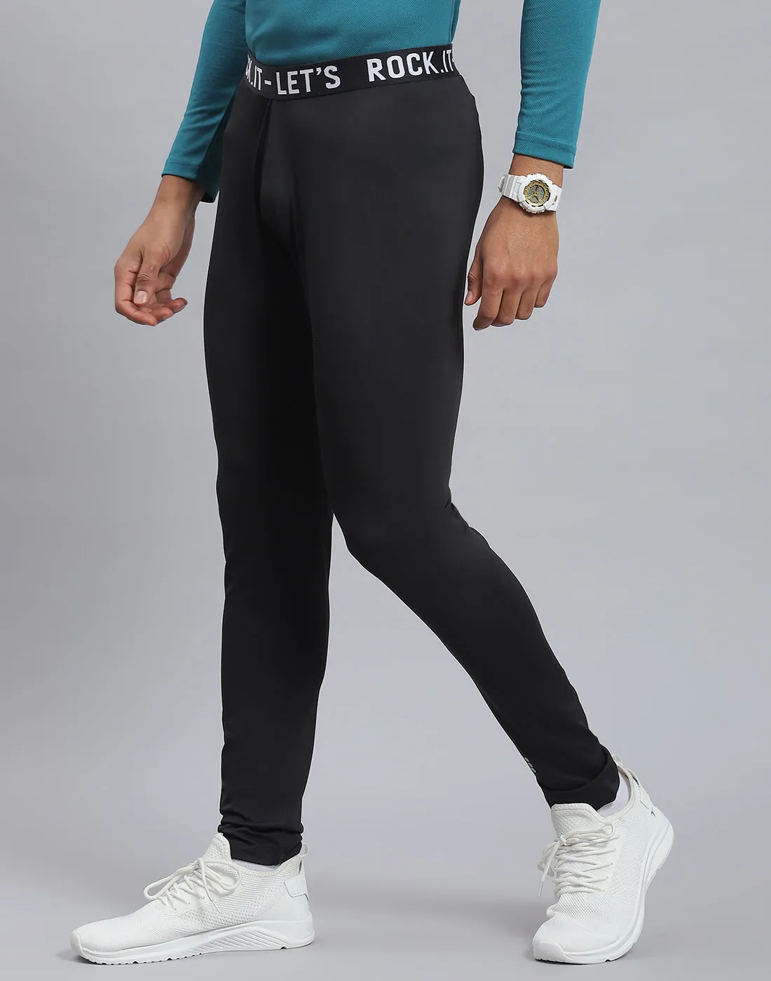 Men Black Solid Regular Fit Tights