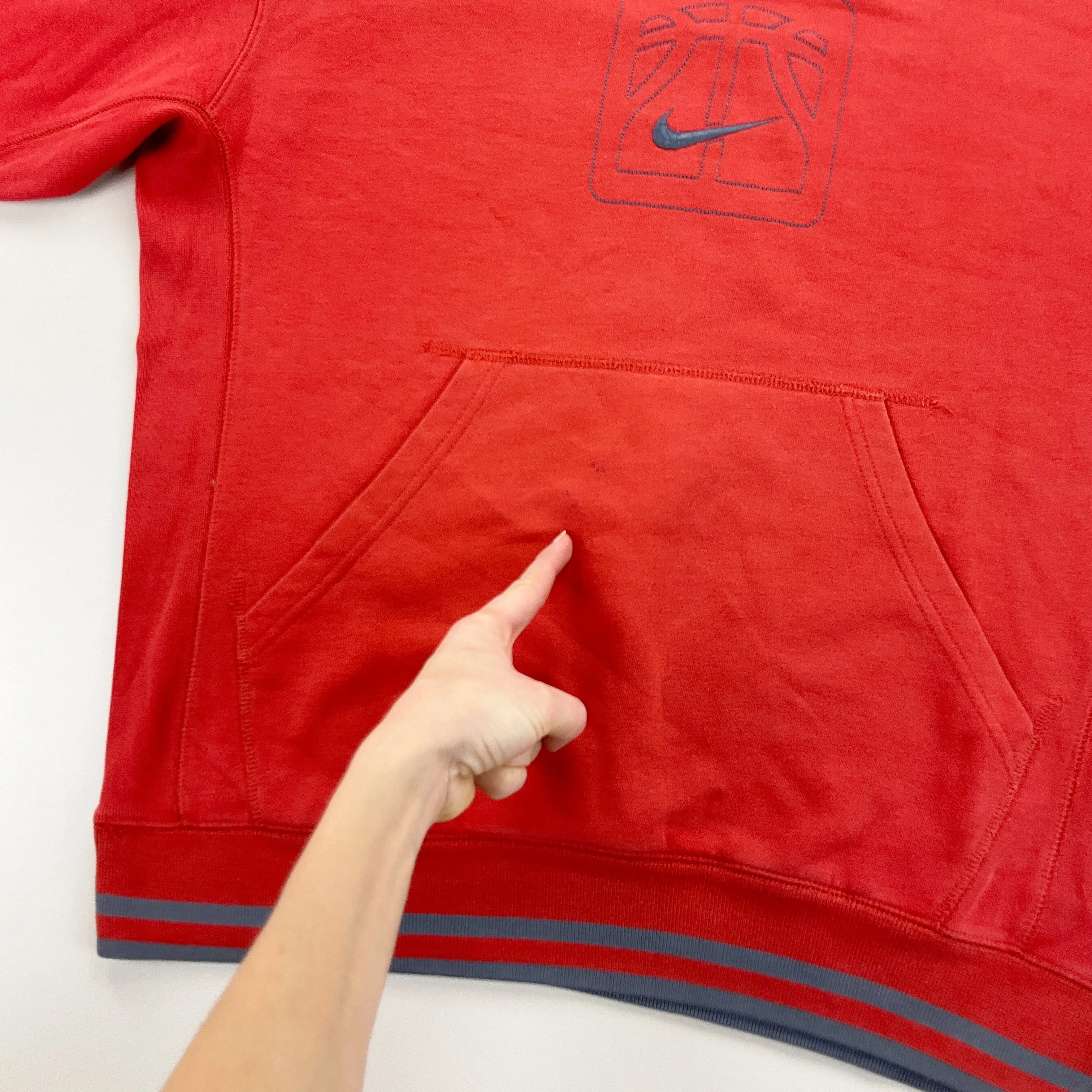 Nike Basketball Hoodie - Kids/XL