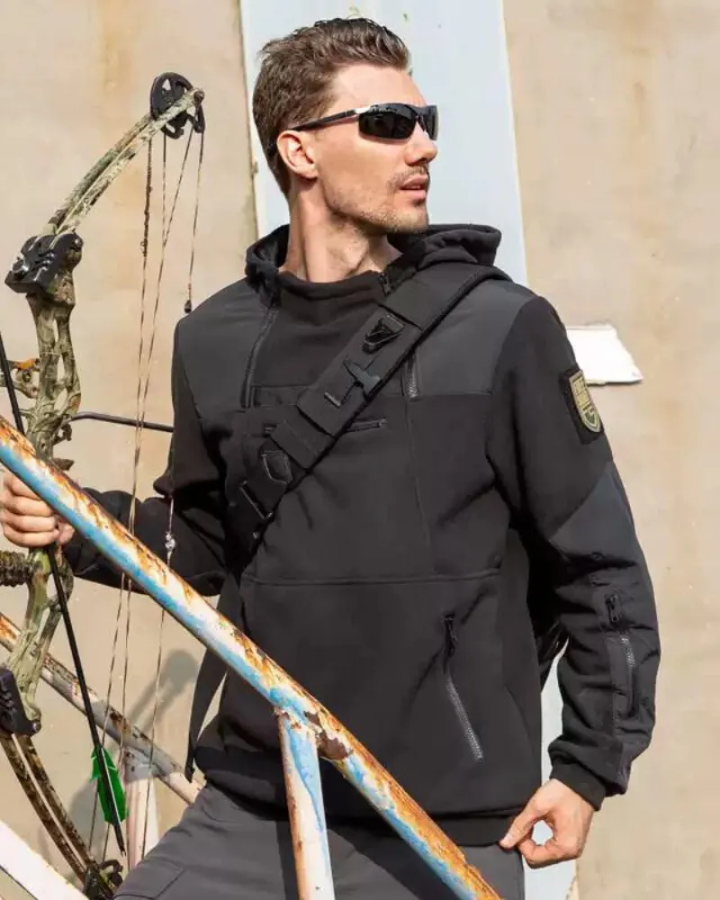Outdoor Fleece-lined Thickened Tactical Hoodie
