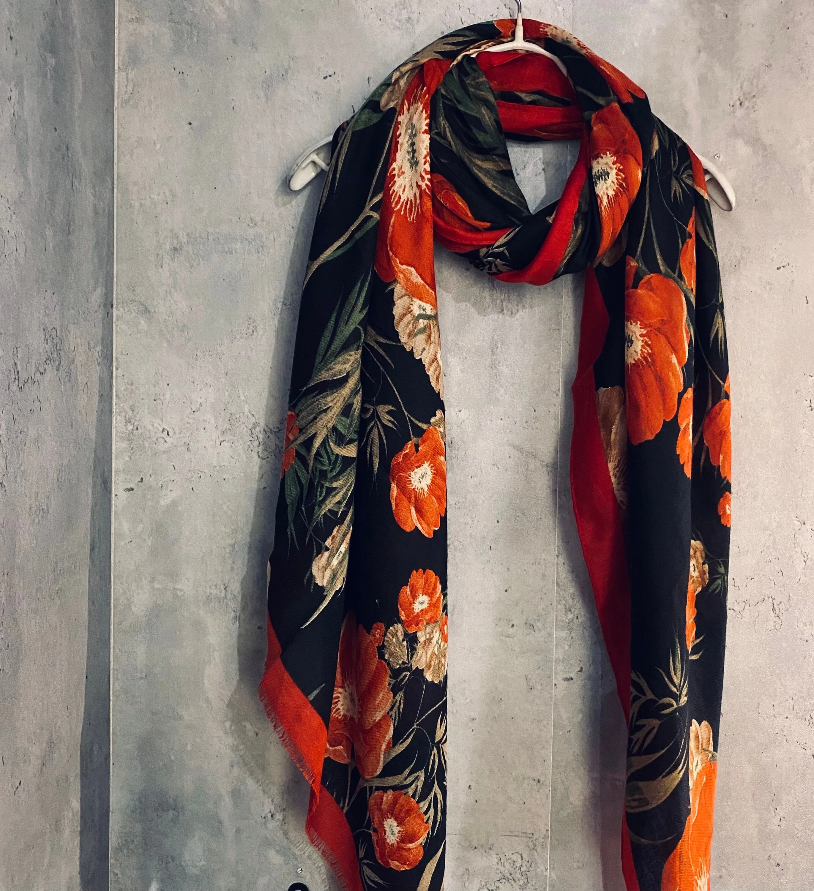 Vintage Poppy Flower With Red Trim Black Scarf/Summer Autumn Scarf/Gifts For Mom/Gifts For Birthday Christmas/UK Seller/Scarf Women