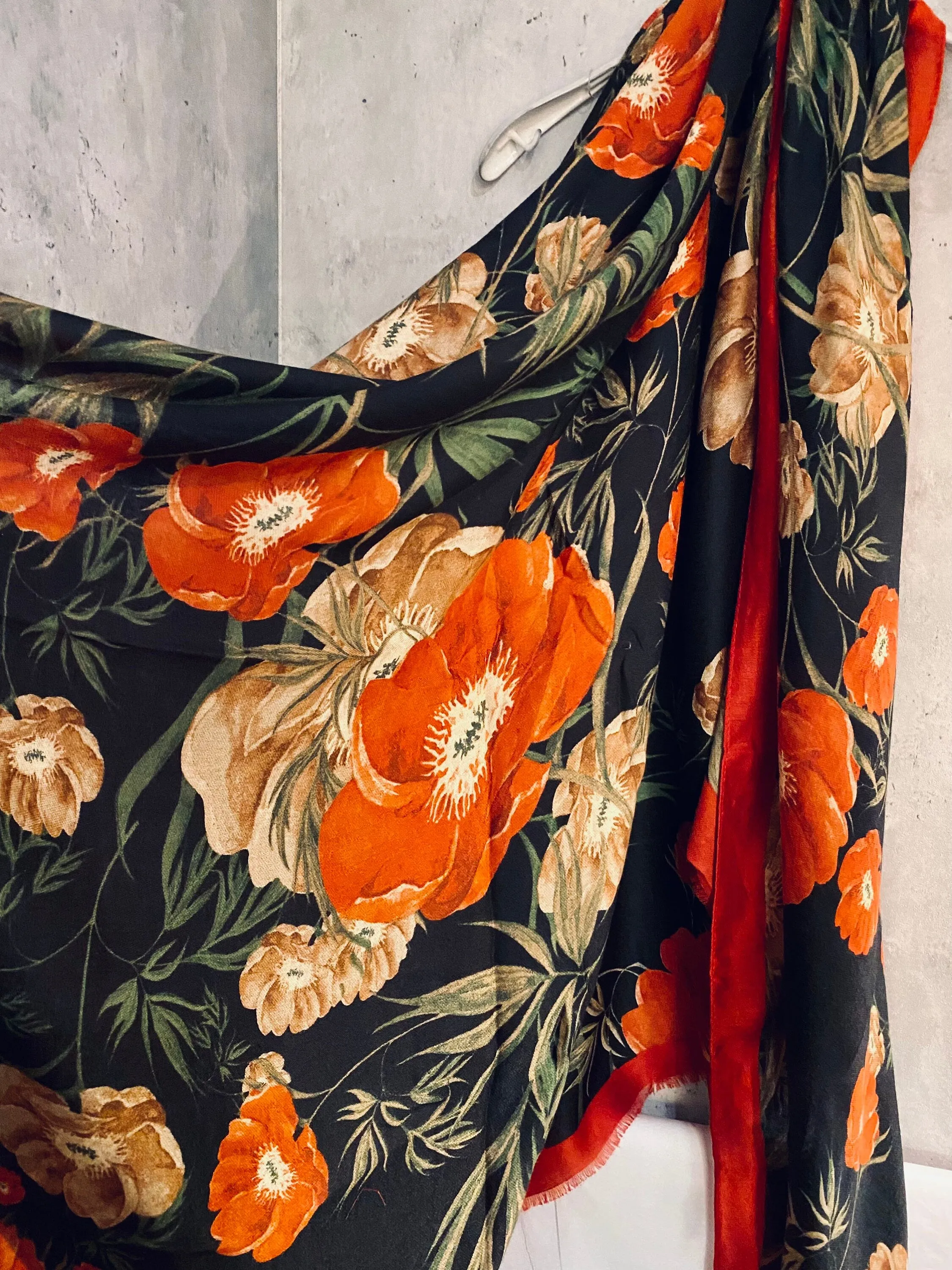 Vintage Poppy Flower With Red Trim Black Scarf/Summer Autumn Scarf/Gifts For Mom/Gifts For Birthday Christmas/UK Seller/Scarf Women